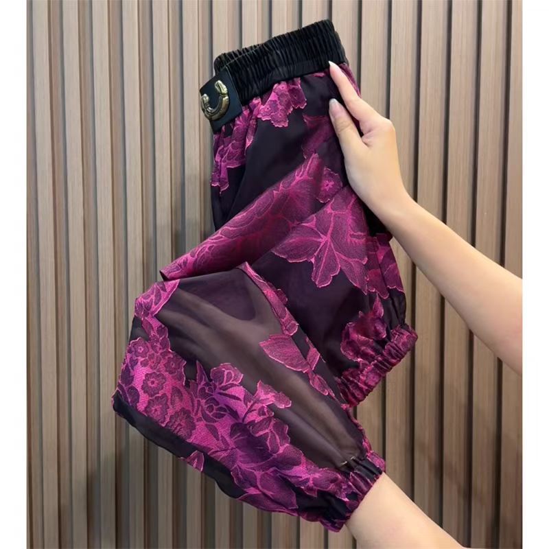 Green Casual Printed Trousers
