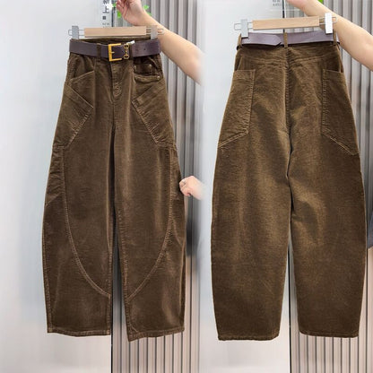 Loose-fitting, retro-style brown trousers