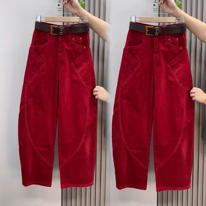 Loose-fitting, retro-style brown trousers